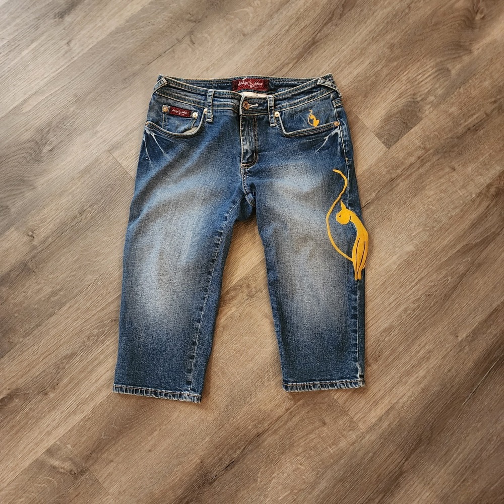 Vintage Baby Phat Y2K Capri Jeans Cat Embroidered McBling Cropped Denim 5 / 6 - Picture 2 of 16